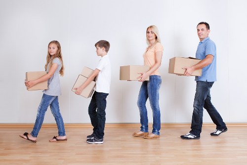Affordable and efficient man and van move
